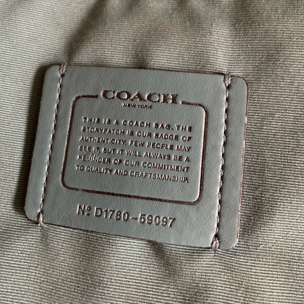 Large Reversible Coach Purse - Picture 5 of 7